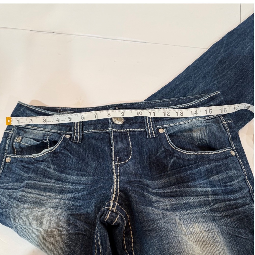 Almost Famous Womens Low Rise Bootcut Distressed Jeans Dark Wash Size 9 Y2K - Picture 3 of 13